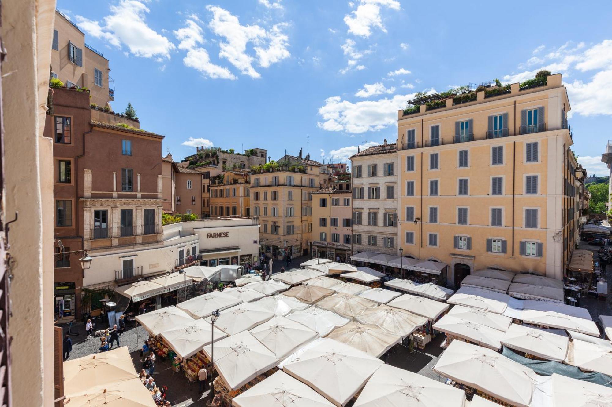 Campo Dei Fiori Holiday Home Рим Екстер'єр фото