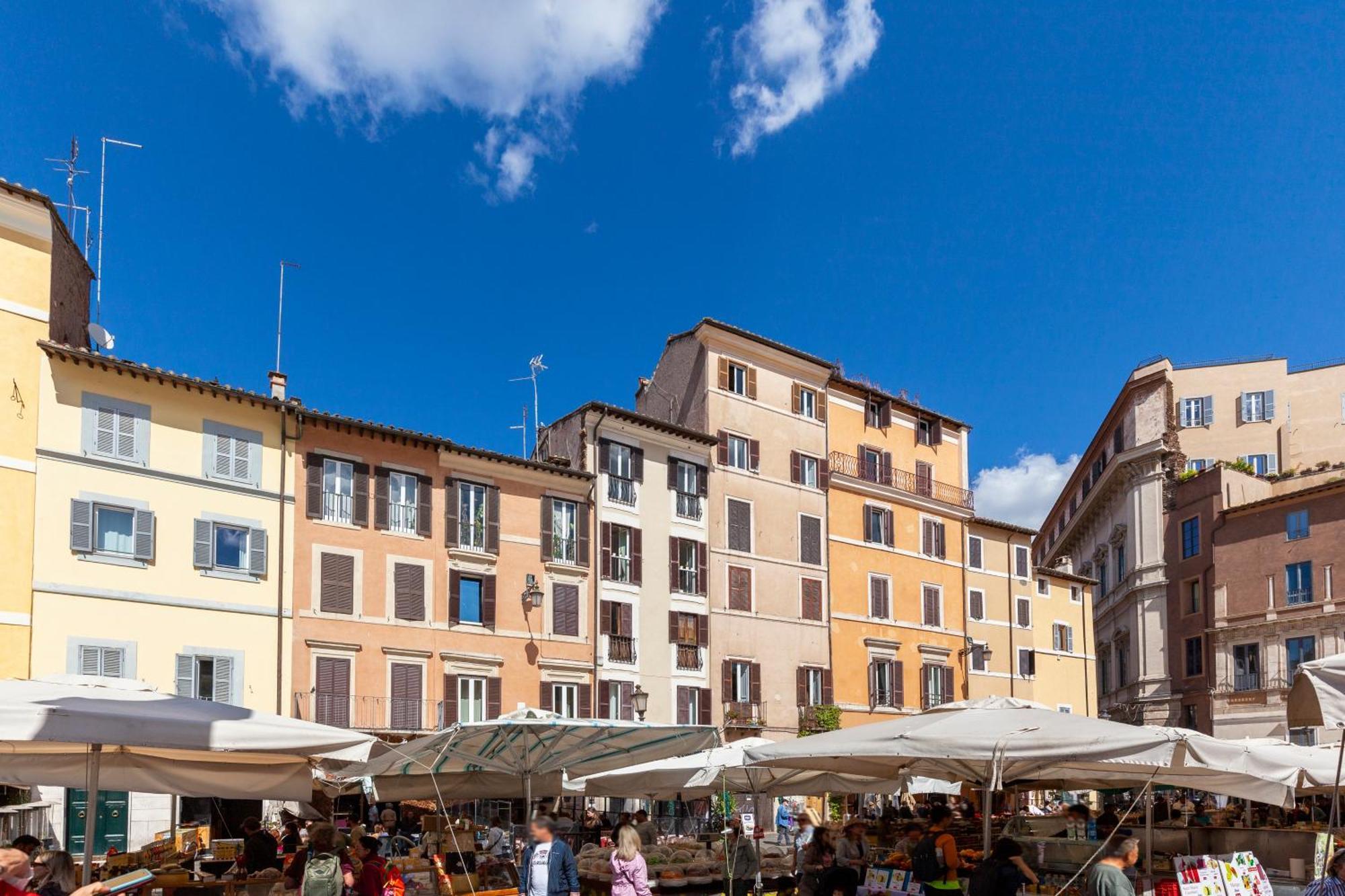 Campo Dei Fiori Holiday Home Рим Екстер'єр фото
